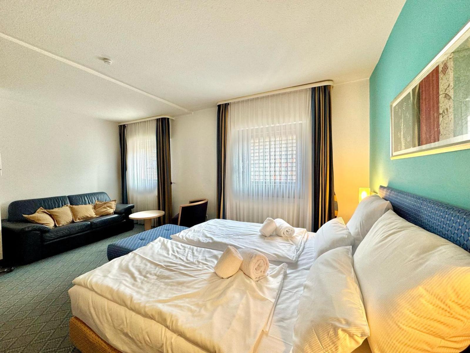Ar Boutique Hotel Манхайм Екстериор снимка