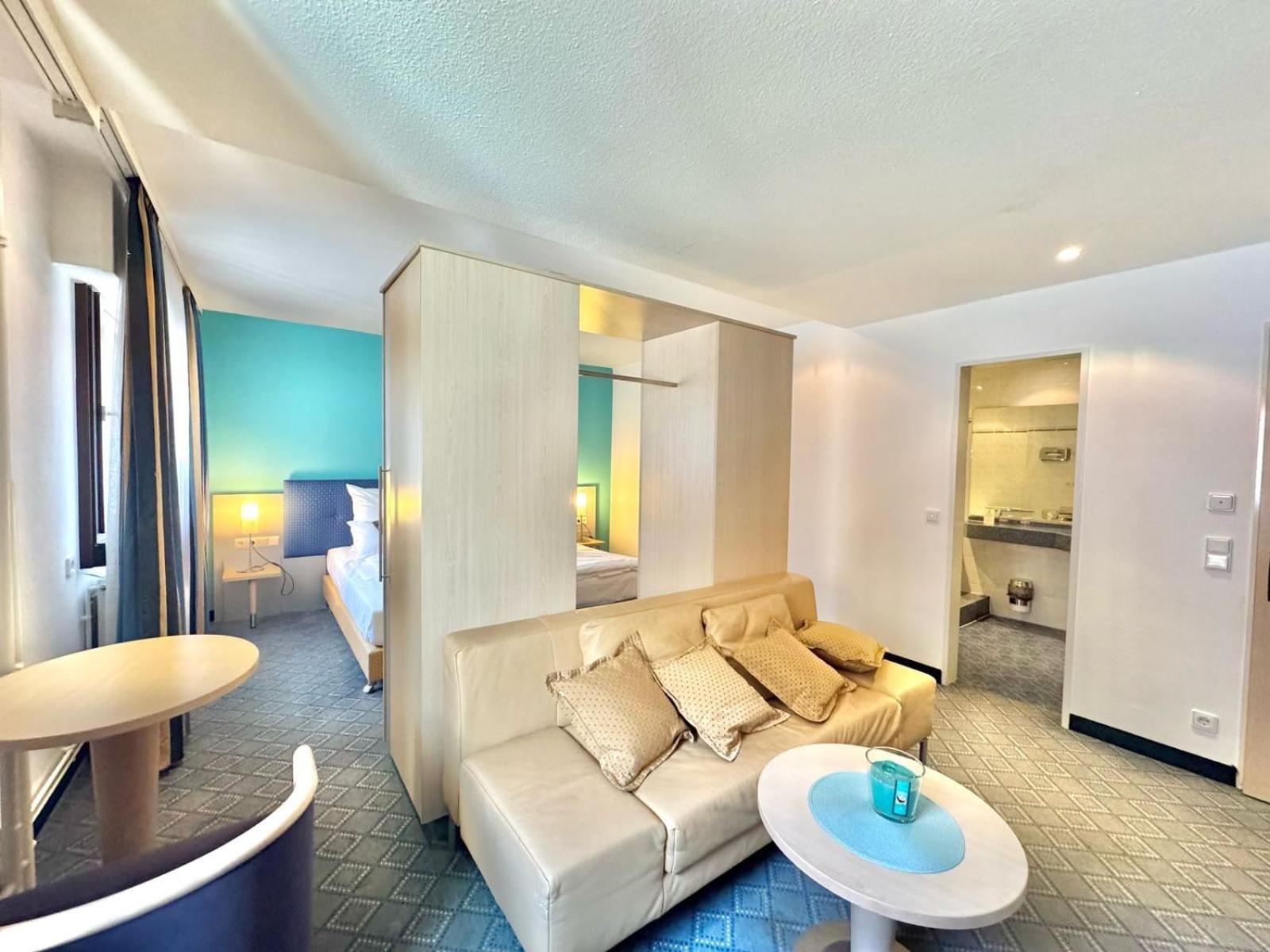 Ar Boutique Hotel Манхайм Екстериор снимка